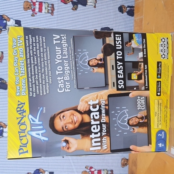 Sealed new in box Pictionary Air new classic family game - Picture 2 of 6